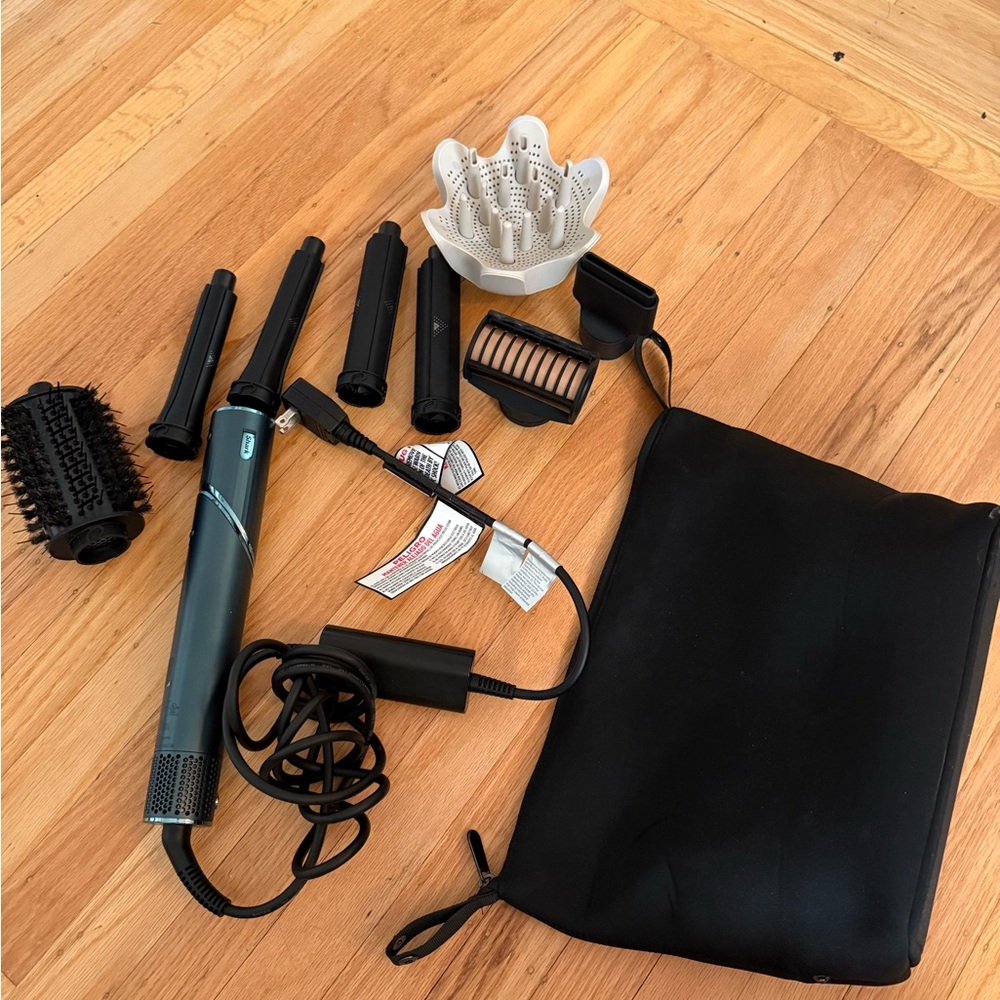 Shark Flexstyle Hair Dryer and Multi-styler *LIMITED EDITION NO LONGER SOLD*